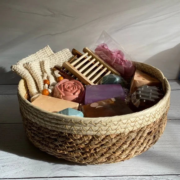 Soap Gift Basket for a Couple or Family ( PRICE IS FIRM ) Christmas gift idea! - Picture 6 of 6